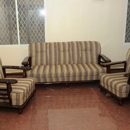Tripura Sundari Residency Hotel Madanapalle Eksteriør billede